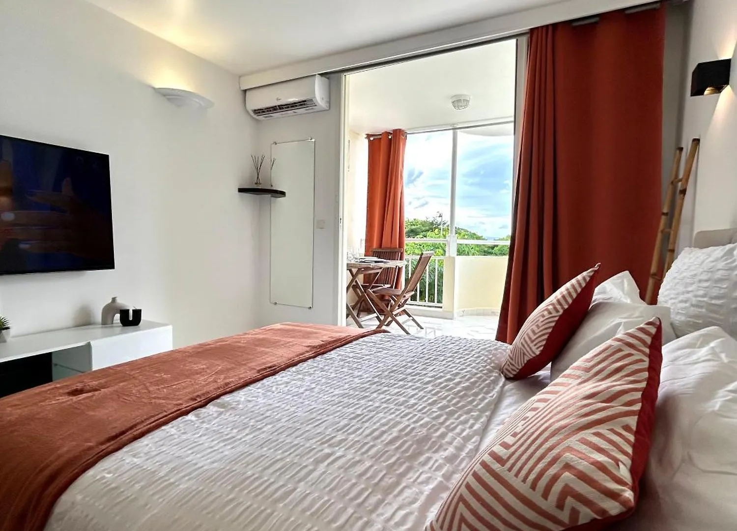 Studio Sunshine Vue Mer Et Piscine location