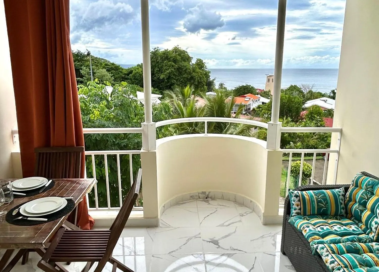 Studio Sunshine Vue Mer Et Piscine Tartane