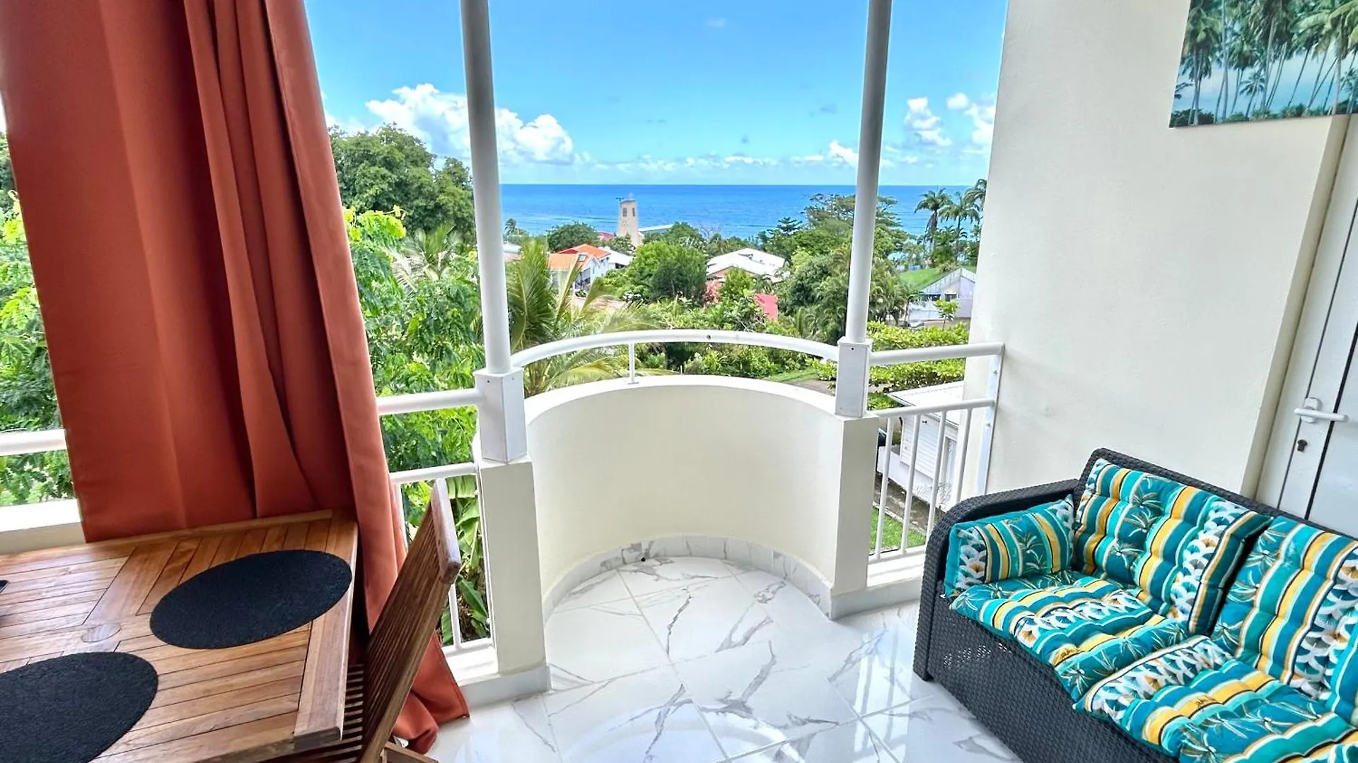 Studio Sunshine Vue Mer Et Piscine Tartane Apartman